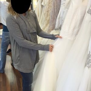 Lululemon Easy Coast Cardigan wrap in grey